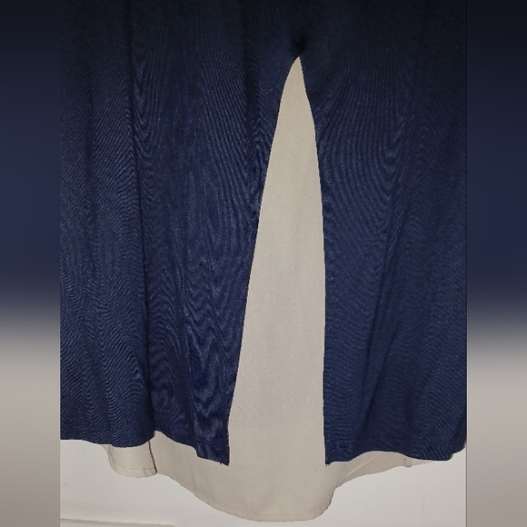 The Limited Womens Zip Pocket Shirt Navy Blue Large Back Accent - Picture 6 of 6